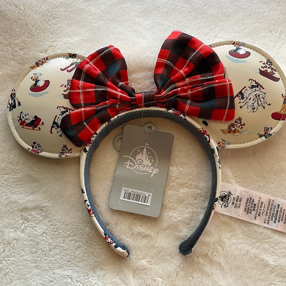 NWT Disney Holiday Minnie Ears